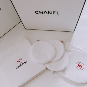 Chanel no1 set of three cotton reusable pads with pouch NEW
